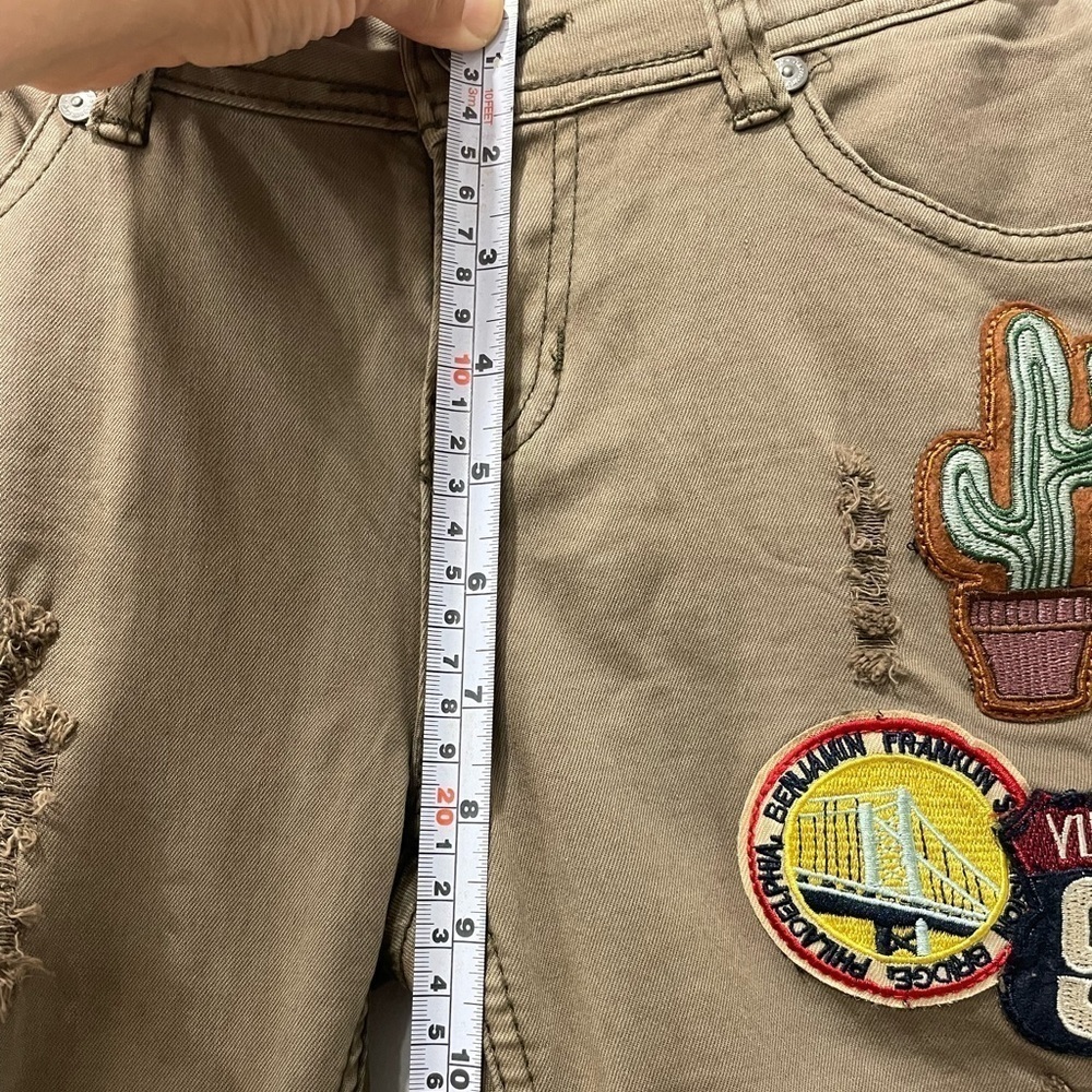 Harmony + Havoc Vintage Khaki Skinny Jeans Size 3 - Distressed with Patches - Picture 15 of 16